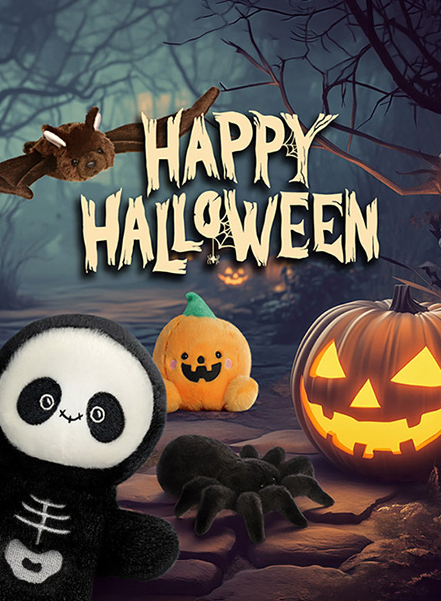 Happy Halloween: spooky plush friends